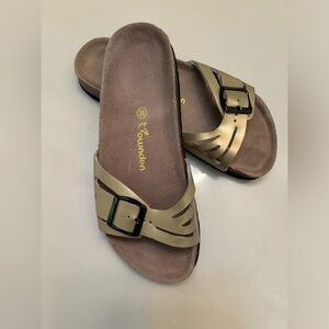 NEW Birkenstock-like sandals.